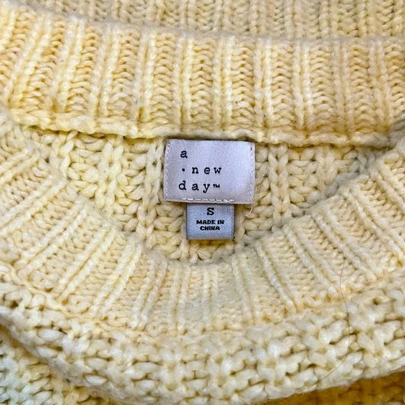 a new day Butter Yellow Knit Sweater Size S - Picture 2 of 2